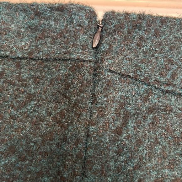 NWT-Banana Republic/Women’s green tweed skirt! never worn - Picture 3 of 5